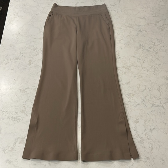 Athleta Venice Flare Pant Large Tall High Waisted Pull On Elastic Athletic Slits - Picture 3 of 16
